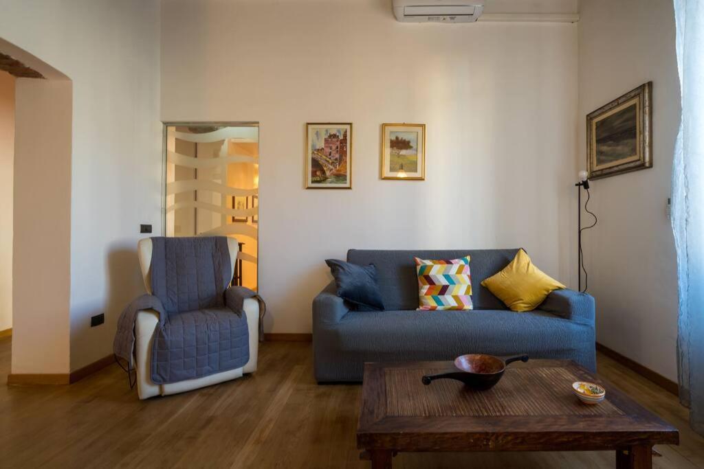 דירות לה ספציה A Casa Di Ce' מראה חיצוני תמונה